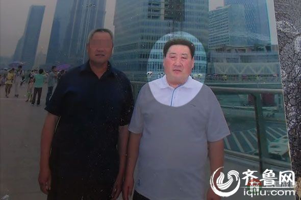 死者付明濤跟其親友的合影。圖片由死者家屬提供